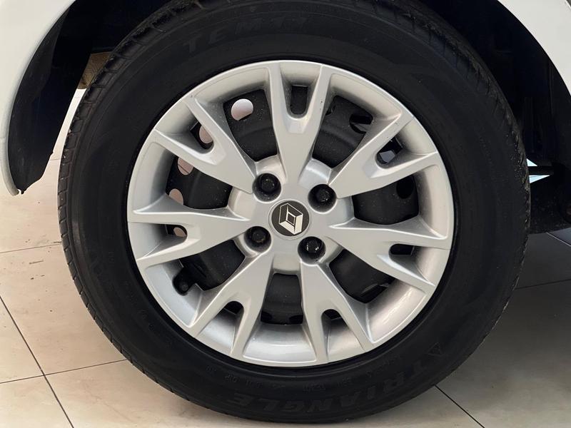 Renault Sandero Auth 1.0 - foto 11