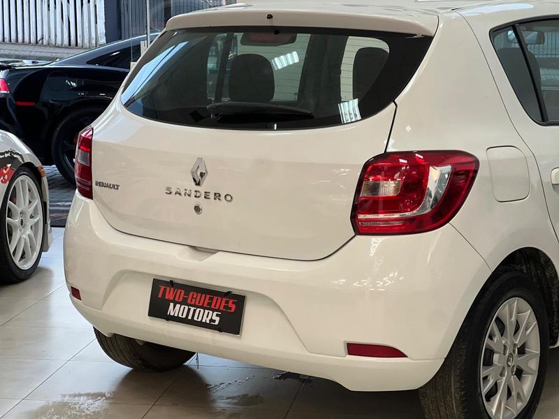 Renault Sandero Auth 1.0 - foto 6