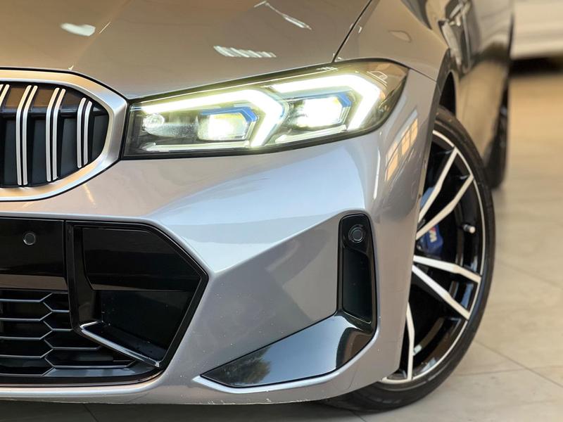 BMW 320i M Sport Flex - foto 3
