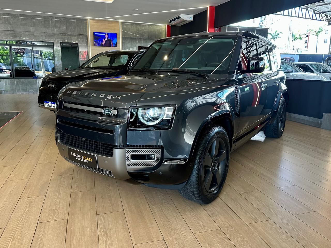 defender 110d hse 7l 2024