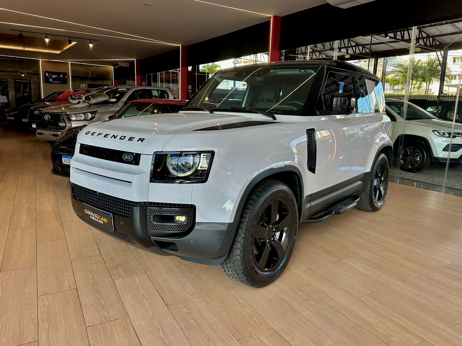 defender 90d hse 2023