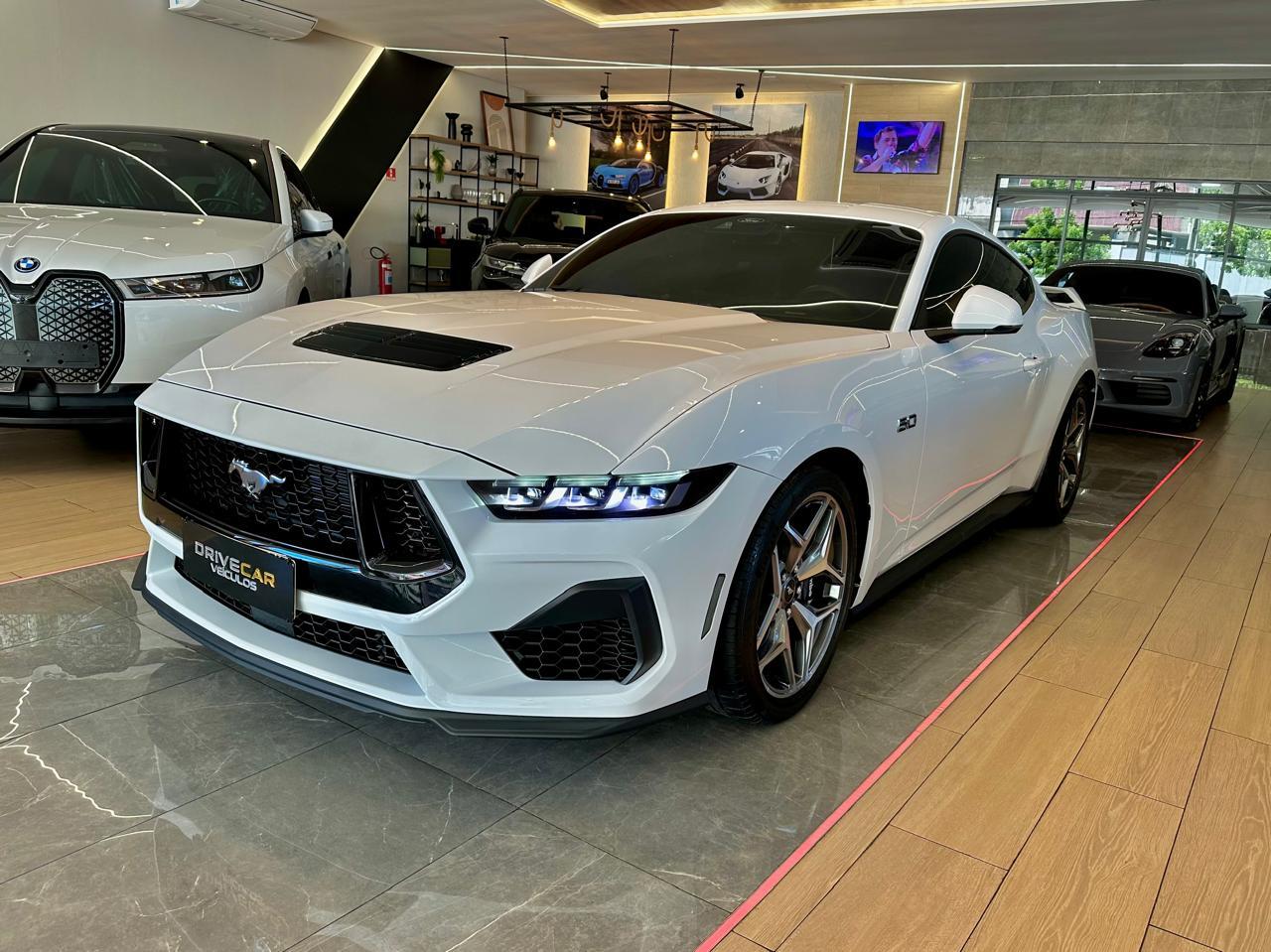 mustang new gt v8 2024
