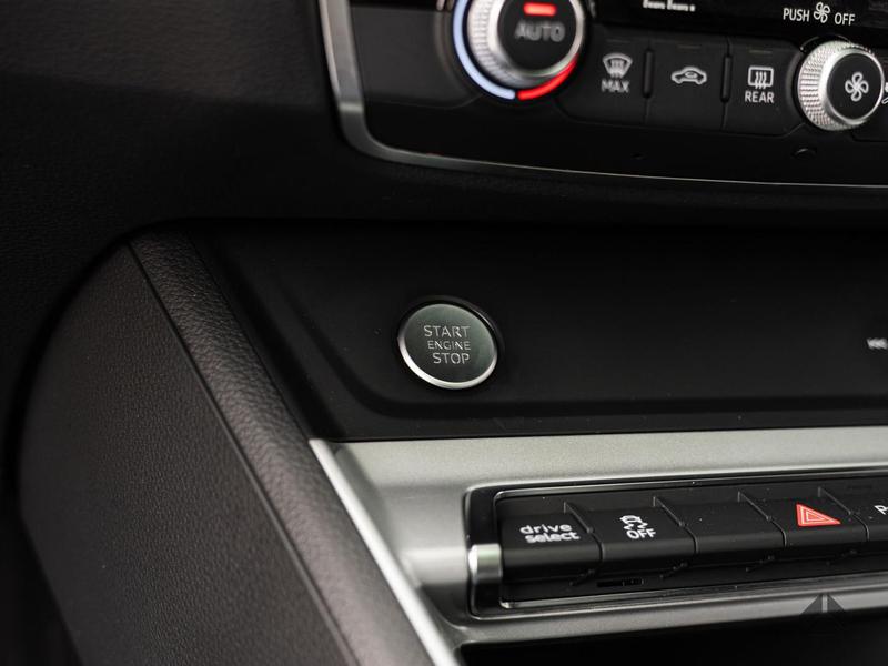 Audi Q3 1.4 TFSI - foto 9