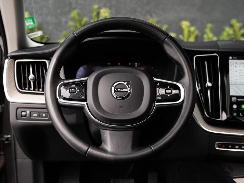 Volvo XC60 T8 Inscript - foto 5