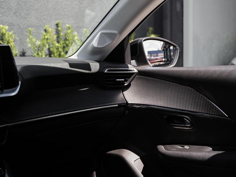 Peugeot 208 Griffe 1at - foto 10
