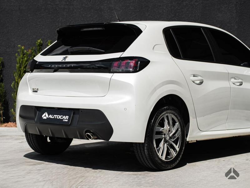 Peugeot 208 Griffe 1at - foto 18