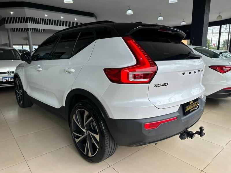 Volvo XC40 T 5 R Design 1.5 Fwd (híbrido) - foto 5