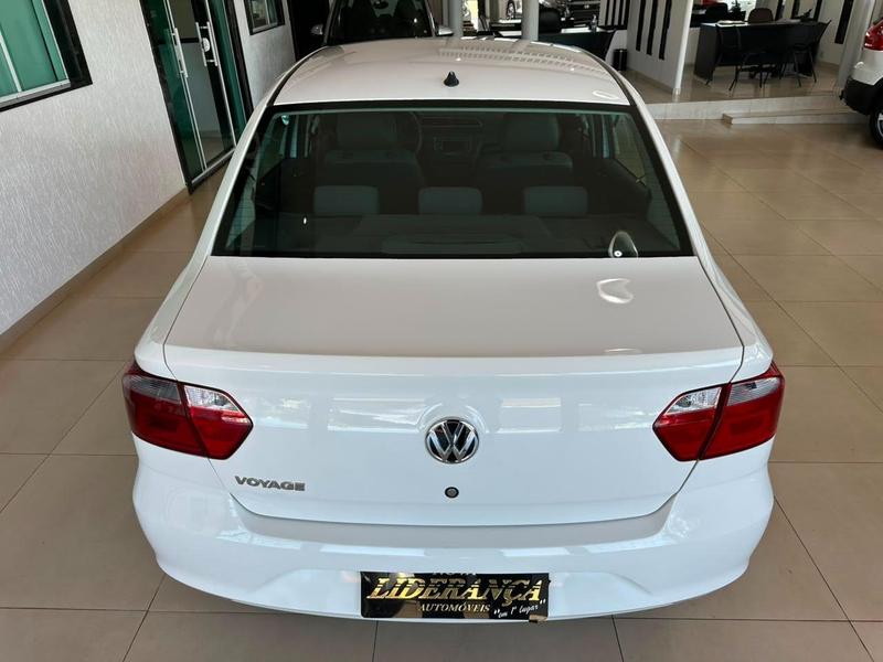 Volkswagen Voyage 1.0 Flex 12V 4P - foto 5