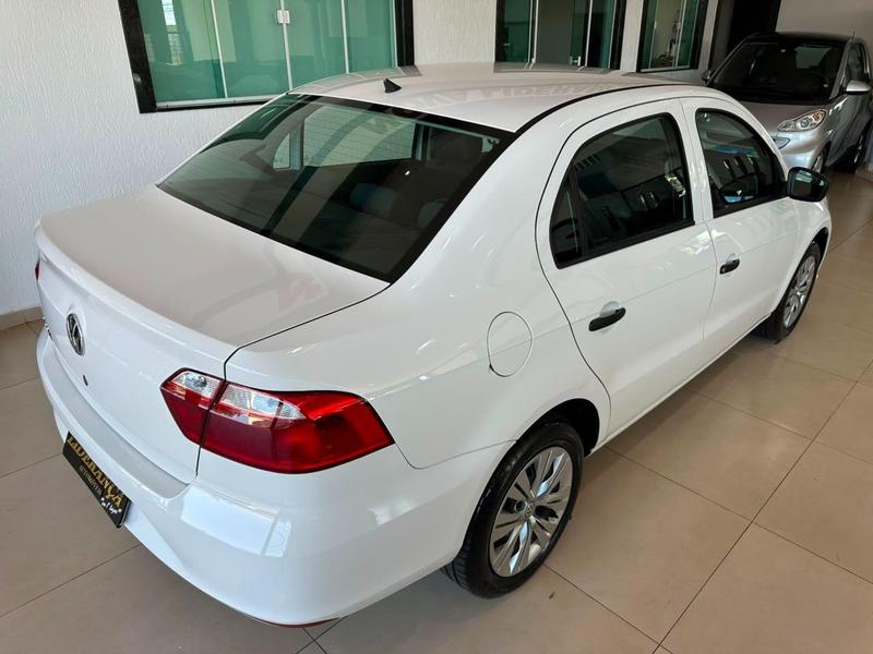Volkswagen Voyage 1.0 Flex 12V 4P - foto 6