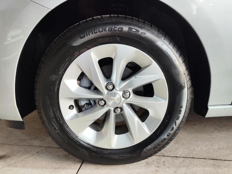 Chevrolet Onix Plus Plus LT 1.0 12V Tb Flex Mec. - foto 11