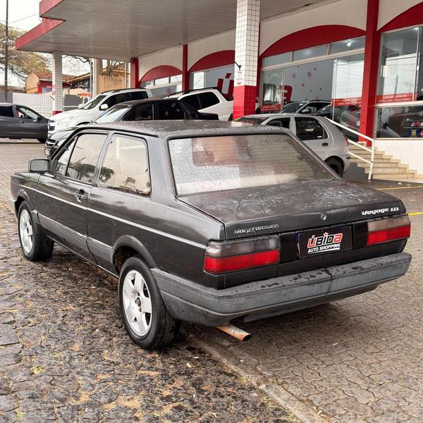 Volkswagen Voyage Gl 1.8 - foto 4