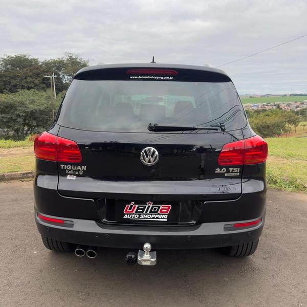 Volkswagen Tiguan 2.0 TSI - foto 6
