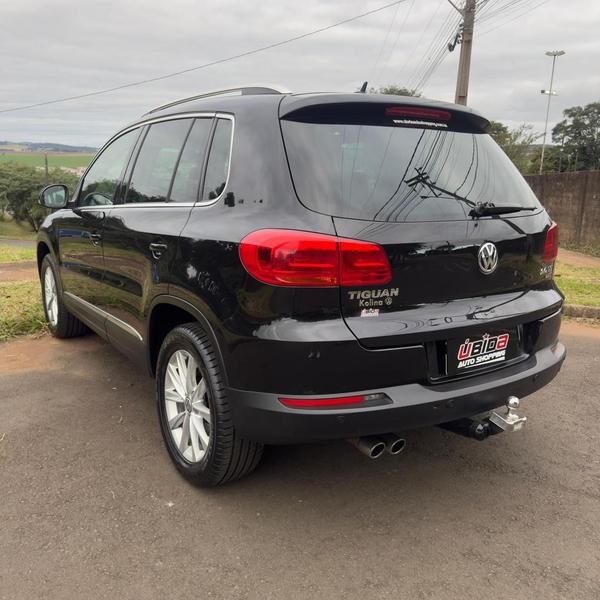 Volkswagen Tiguan 2.0 TSI - foto 4