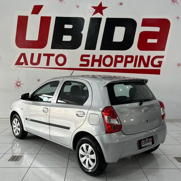 Toyota Etios Hb X 13l Mt - foto 4
