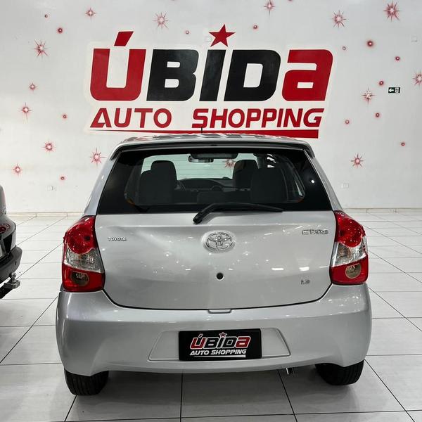 Toyota Etios Hb X 13l Mt - foto 6