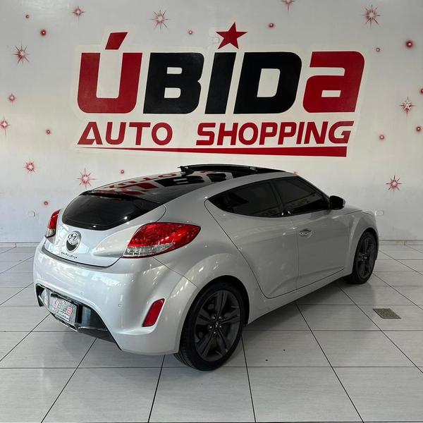 Hyundai Veloster - foto 4