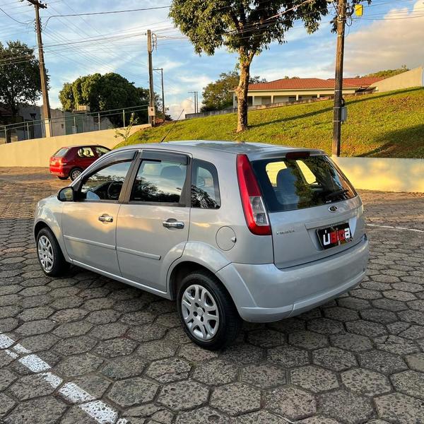 Ford Fiesta 1.6 Flex - foto 4