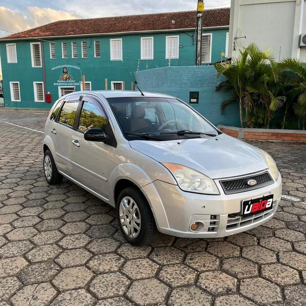 Ford Fiesta 1.6 Flex - foto 2