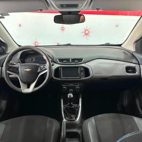 Chevrolet Onix Hatch LT 1.0 8V Flexpower 5P Mec. - foto 7