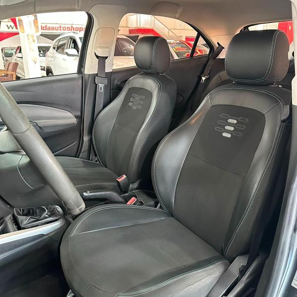 Chevrolet Onix Hatch LT 1.0 8V Flexpower 5P Mec. - foto 8
