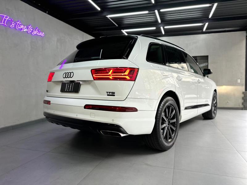 Audi Q7 3.0 TFSI - foto 4