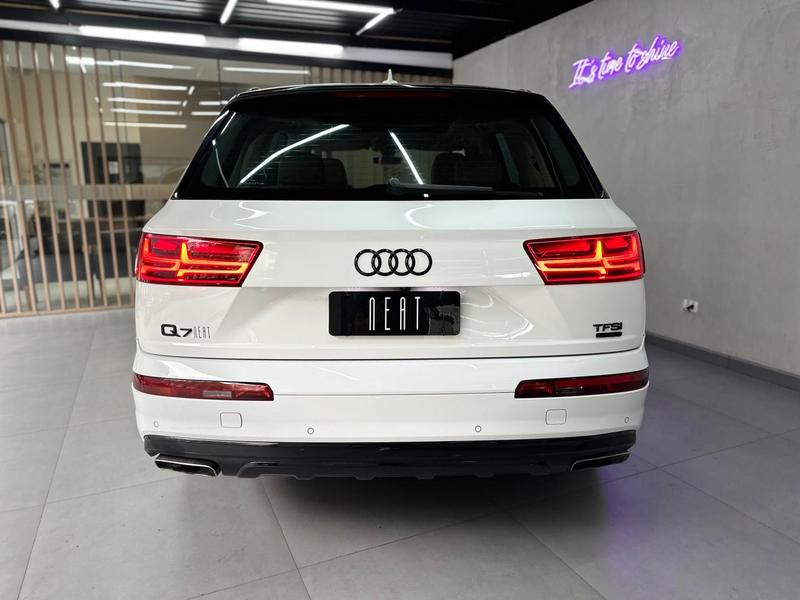 Audi Q7 3.0 TFSI - foto 5