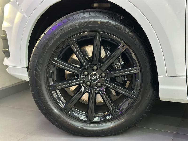 Audi Q7 3.0 TFSI - foto 10