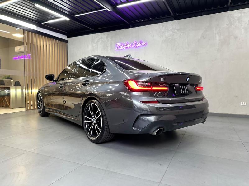 BMW 320i Active Flex - foto 6