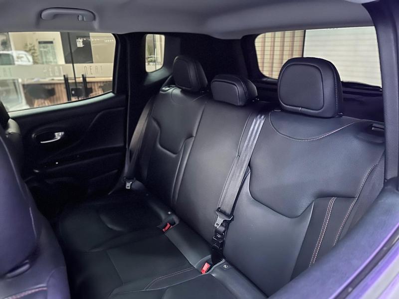 Jeep Renegade Sport T270 1.3 Tb 4X2 Flex Aut. - foto 18
