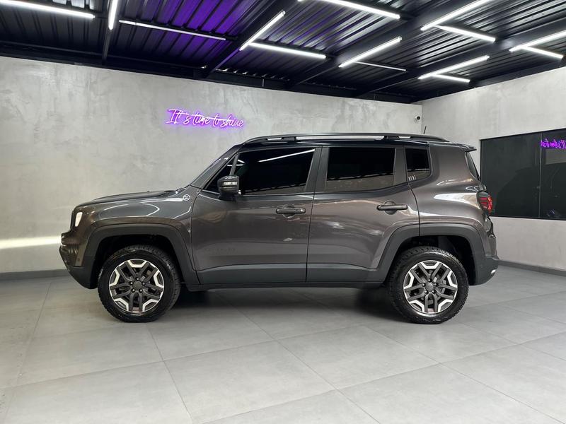 Jeep Renegade Sport T270 1.3 Tb 4X2 Flex Aut. - foto 7