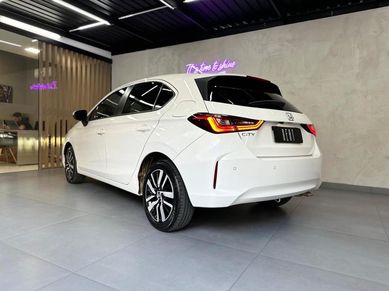 Honda City Hatchback Touring 1.5 Flex 16V Automático - foto 6