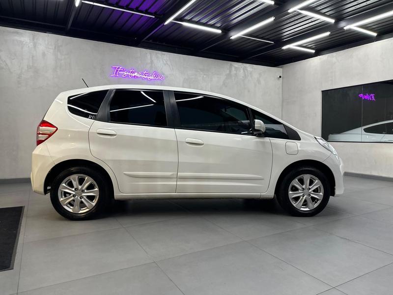 Honda Fit Lx Flex - foto 3