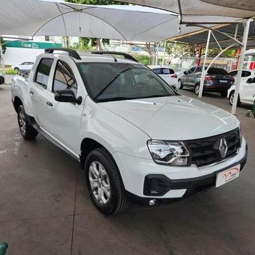 RENAULT OROCH INTENSE16M