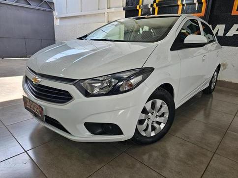 CHEVROLET ONIX 1.0 MT LT