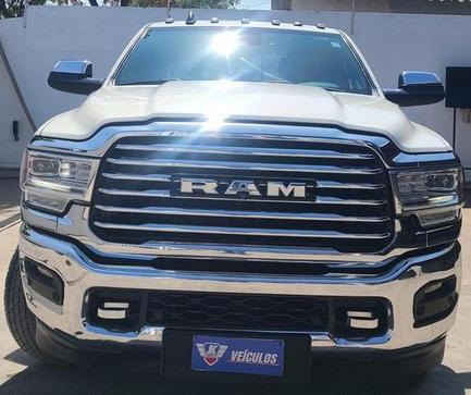 RAM 3500 LONGHORN 6.7D