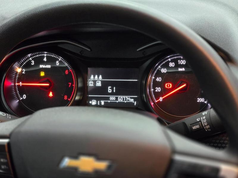 Chevrolet Onix Plus 10tmt - foto 14
