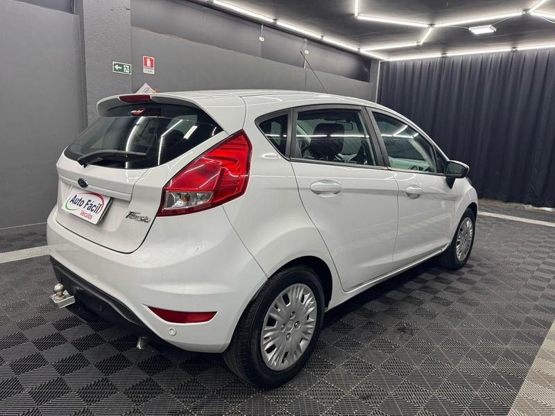 Ford Fiesta 16se - foto 5