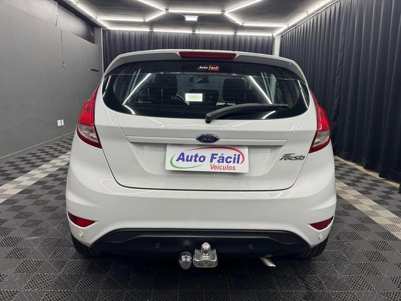 Ford Fiesta 16se - foto 7