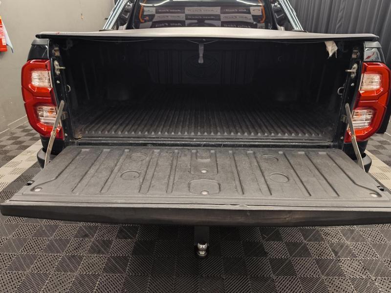 Toyota Hilux Srv Cd 4X4 Automático - foto 12