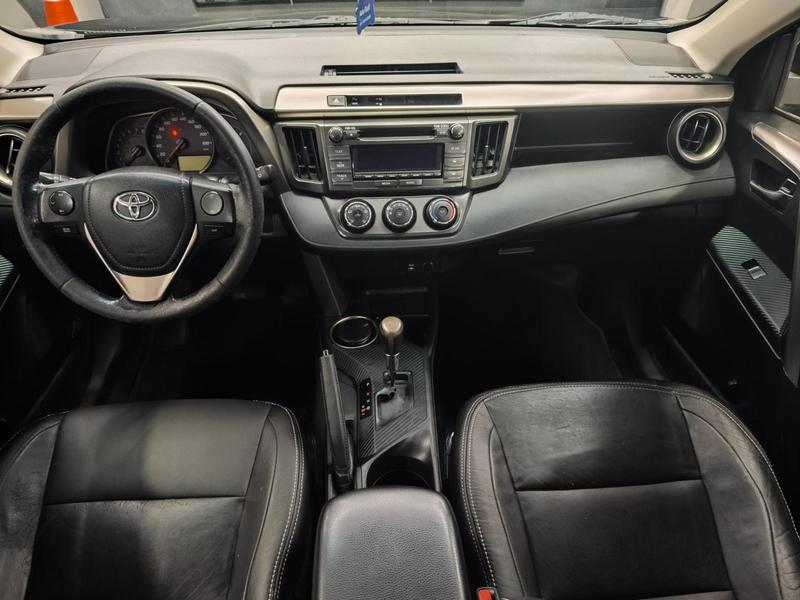 Toyota RAV4 20l 4X2 - foto 12