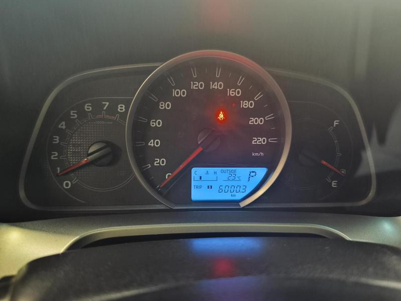 Toyota RAV4 20l 4X2 - foto 14