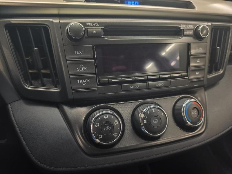 Toyota RAV4 20l 4X2 - foto 15