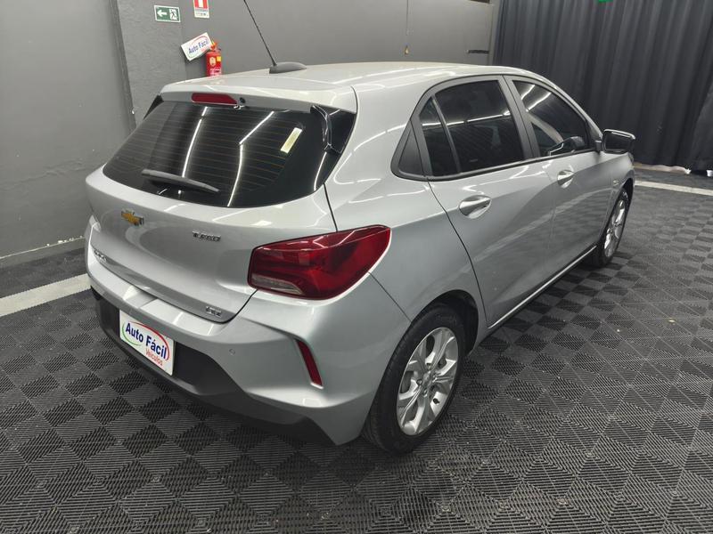 Chevrolet Onix Hatch LTZ 1.0 12V Tb Flex 5P Automático - foto 5