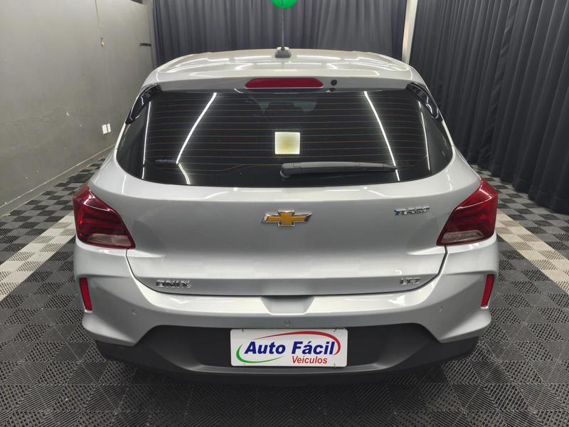 Chevrolet Onix Hatch LTZ 1.0 12V Tb Flex 5P Automático - foto 6