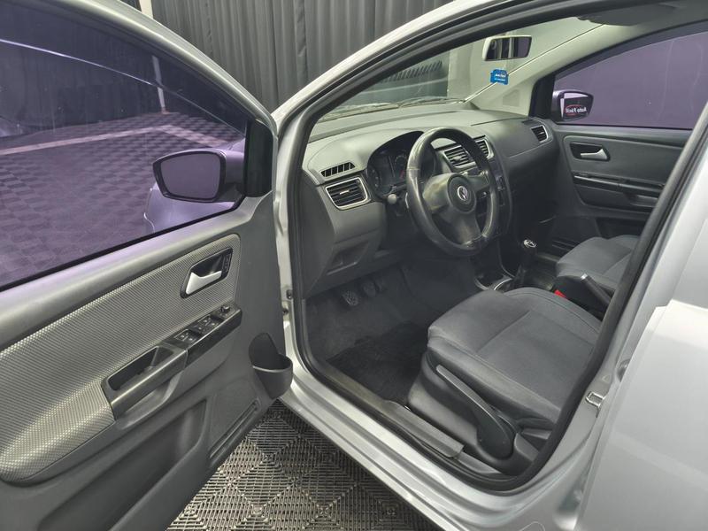 Volkswagen Fox 1.6 Gii - foto 8