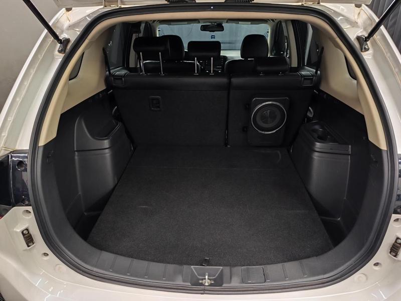 Mitsubishi Outlander 2.0 - foto 19