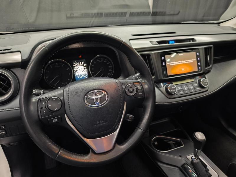 Toyota RAV4 4X2 20l - foto 15