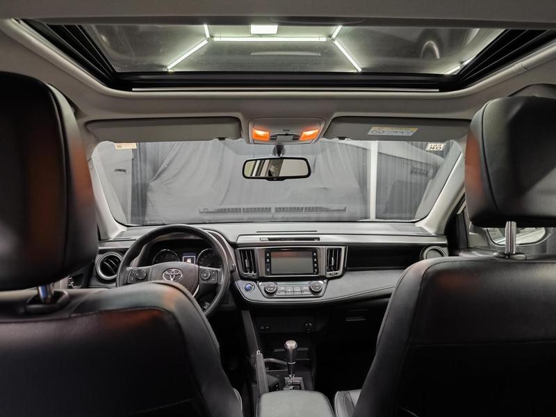 Toyota RAV4 4X2 20l - foto 13