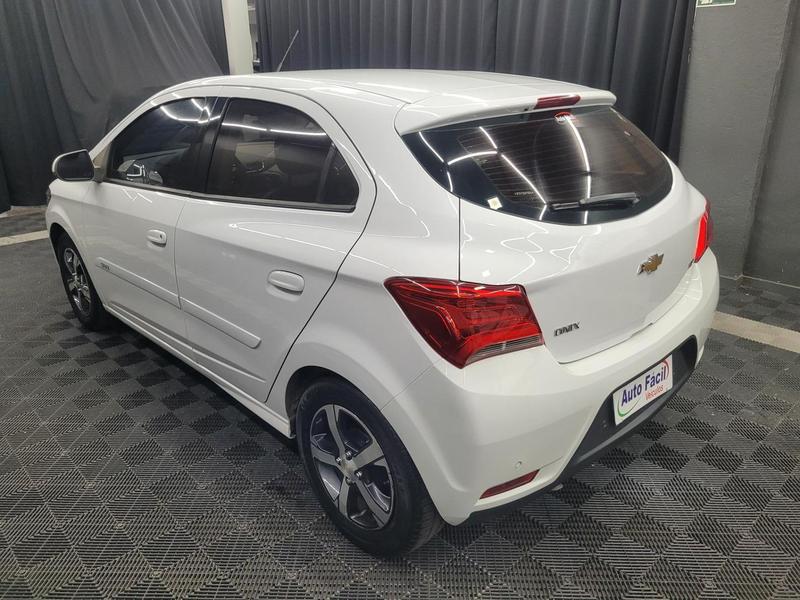 Chevrolet Onix 1.4 At LTZ Automático - foto 7
