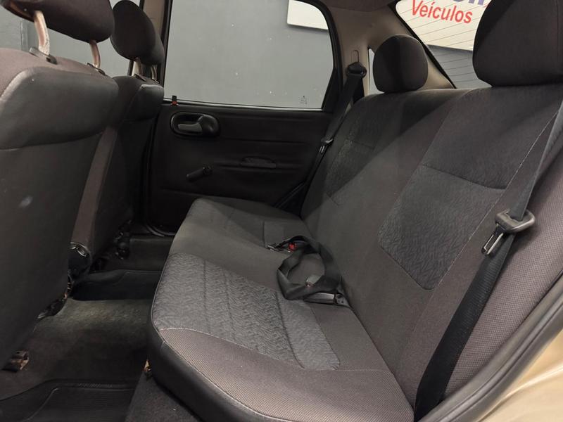 Chevrolet Corsa Life - foto 14